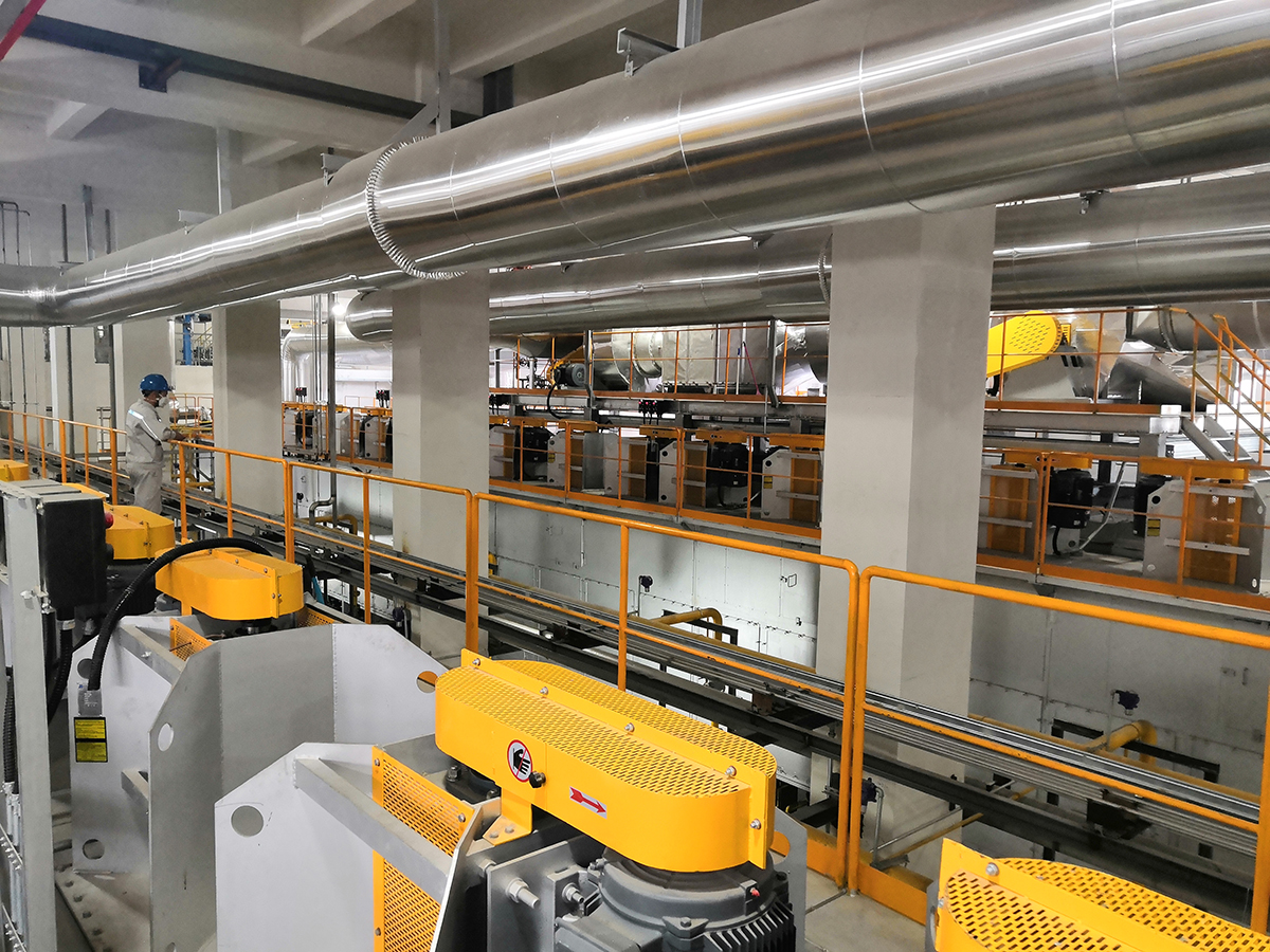 浙江卫星集团引进佰斯拓工业离心式风机